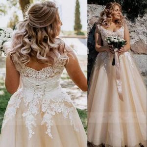 2022 Pays Jardin Champagne Une Ligne Robe De Mariée Col En V Dentelle Appliques Tulle Sans Manches Robes De Mariée Plus La Taille Robe De Novia Étage Longueur