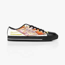 2022 Zapatos personalizados Lienzo clásico Corte bajo Monopatín Casual Triple Negro Aceptar Personalización Impresión UV Bajo para hombre para mujer Zapatillas deportivas