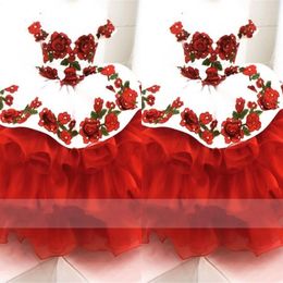 2022 Leuke Mini Quinceanera -jurken Little Toddler Floral Applique Crystal Off Shoulder Pageant Dress Kids Afstudeerden Tieners 228B