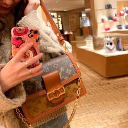 2022 Dauphine mode sacs épaule femmes sac à main designer marque Messenger Bag Wallet 300