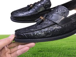2022 Derby Men Shoes Dress Fashion Formal Fabriqué à la main Geuthine Leather Luxury Designer Office Office Business Shoe pour Man7738622