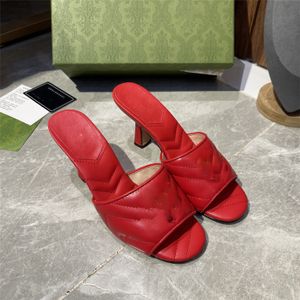 Sandales design à la mode pour femmes, pantoufles en cuir à talons épais 35-41, haute qualité, 2022