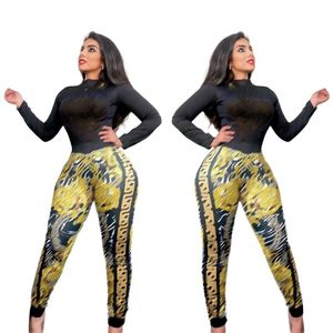 2024 Designer Brand Femmes Survêtements Jogging Costume Col Haut 2 Pièces Ensemble Pantalon Pull Imprimé Lady Outfit À Manches Longues Survêtement Strass Vêtements 8992-3