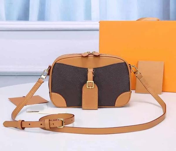 2022, diseñador de alta calidad, bolso Nicolas para mujer, Boite Chapeau Souple, bolso de cuero auténtico, flor marrón, moda de lujo m44919