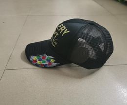 2022 Designer LEXURIE LETTRE BRODERIE Bend Wave Caps Mâle Hip Hop Visière Mesh Mâle Femelle Cross Punk Baseball HATS9831412