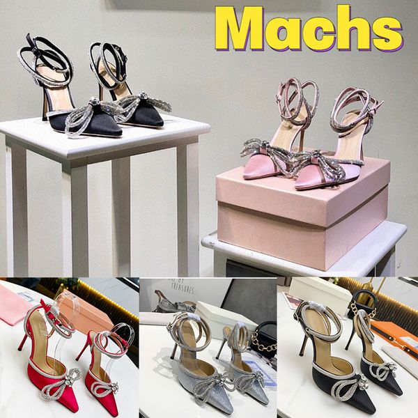 2023 Designer Mach Talon Femmes Chaussures Habillées 100 Soie Satin Double Arc Cristal Pompes Mode Dame Sandales À Talons Hauts Avec Boîte Classique Dames De Luxe De Noce Sandale