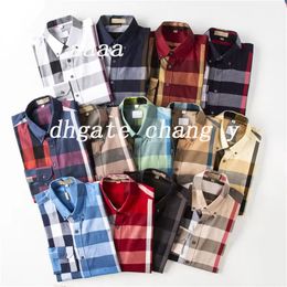 2022 Designer Men's Dress Shirt Luxury Slim Silk T-shirt Manches courtes Casual business wear motif à carreaux marque 19 Couleur Asiatique taille M-4XL burbe # Shop3 847183828