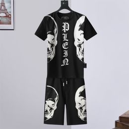 2022 Designer Mannen Trainsuits Shorts T-shirts Man T-shirts Korte Broek Floyd Mayweather Goud Heet Boren Ongeëvenaarde Editionby Philipp Short-Mouwen Kleren Sets