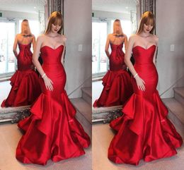 2022 Designer Red Satin Soirée Robes formelles
