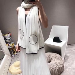 2022 Designer SCRANF Fashion Letter Cross Soft Cashmere Luxury Women Elegante wollen sjaals sjaalhals wrap