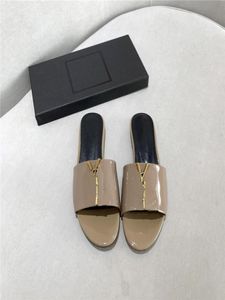 2022 Designer Slippers Sliders Luxury Womens Sumns Sandals Bage Slide dames Flip Flops Loafers Letters Metal Letters Black Outdoor Home8591854