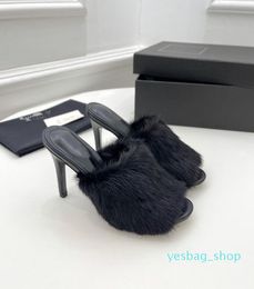 2022 Designer slippers lente en zomer mode hoge hakken nertsen bont stof roman sexy mode all-match hoogte 12 cm zwart bruin maat 35-43 065