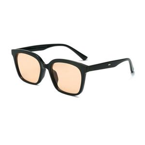 2022 Designer vierkante zonnebrillen Men vrouwen vintage tinten rijden gepolariseerde zonnebril mannelijke zonnebril mode metalen plank sunglas