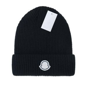 2022 Designer hiver tricoté bonnet de laine chapeau femmes gros tricot épais chaud fausse fourrure pom bonnets chapeaux femme bonnet bonnet casquettes 11307B