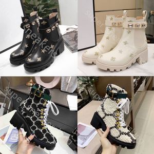 2022 Diseñador Mujeres Botas de tobillo Suela gruesa Desert Martin Boot Bordado Diamantes Botas de lujo decorativas con tamaño de caja 35-41