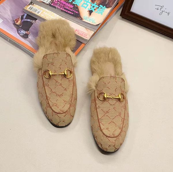 2022 Diseñador Mujer hombre Zapatillas de piel Princeton Mocasines Cuero genuino para hombre desgastes Mujeres estilo chino bordado Zapatilla plana informal con caja