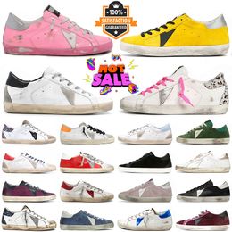 alexander mc queen queens Luxury Mens Trainers Chaussures de course hommes Femmes féminin extérieur jogging de marche décontractée