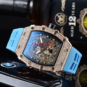 2022 Diamond 3-pins kwarts horloge transparante ringbezel heren automatische horloge heren designer pols waterdichte reloj hombre2607