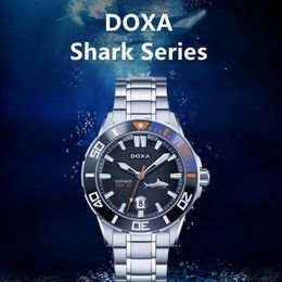 2022 DOXA Watch Big Shark Top Brand Reloj de lujo de acero inoxidable para hombres Luminoso Deportes Buceo 46mm Water Ghost Nuevo Produc285r