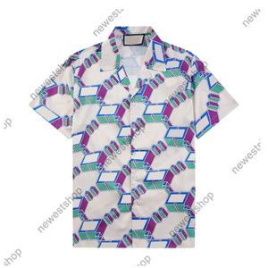 2022 Europa Camisetas para hombres Diseñador Tee Hawaii Beach Camiseta Menores Mujeres Camiseta de letra de verano Poliéster Manija corta Diseñadores de Hip Hop Camiseta