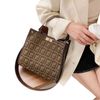 2022 Outlet usine Sacs à main de luxe en ligne Nouveau sac de fourre-tout Boston Portable Broderie Shopping Sac de toile pour femmes à bras unique