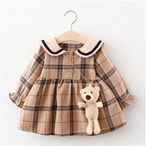 Robe d'automne pour nouveau-né fille, vêtements de princesse à carreaux, robes d'anniversaire pour bébés de 0 à 2 ans, 2022