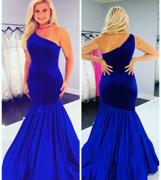 2022 Otoño Invierno Royal Blue Velvet Vestidos de fiesta Niñas Un hombro Sirena Espalda abierta Vestido con cremallera Ropa de noche Formal Especial Occa7719129