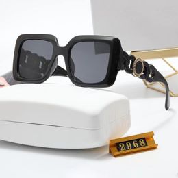 2022 Designer de Moda Óculos de Sol Armação Quadrada Mulheres Homens Mulheres Óculos de sol Lente UV400 Unissex Com caixa Lente gradiente de condução 2968
