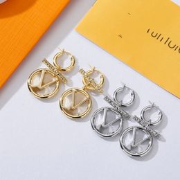 2022 mode Earring merkontwerpers oorstoppen Letter Women Charm Gold Silver Branch oorbellen voor Lady Women Party Wedding Liefhebbers Geschenkbetrokkenheid Bride Sieraden