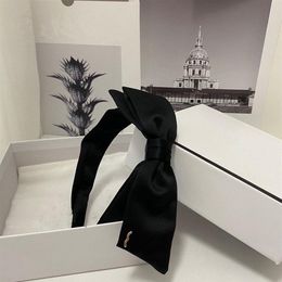 2022 Mode Haarbowknot C-Brief Designer Stirnbänder für Frauen Schwarz Luxus Haarband Qualität Mädchen Stirnband mit BOX240E