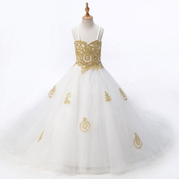2022 Fashion White with Gold Lace Flower Girls Vestidos de princesa Diseñadora para bodas Niñas Tulle Ruchada con correas de espagueti Chea 254Z