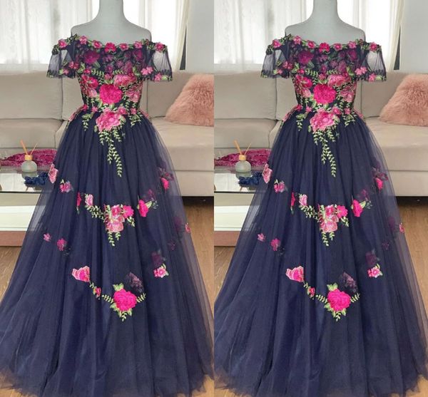 2022 Floral Brodé Applique Robes De Bal Quinceanera A-ligne De L'épaule Tulle Zip Up Sweet 16 Robes De Soirée Formelle Plus La Taille