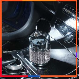 Cenicero divertido para coche, soporte Universal para cilindro de cigarrillos, Cenicero de diamantes de imitación con estilo para coche, accesorios ostentosos para mujer 2022