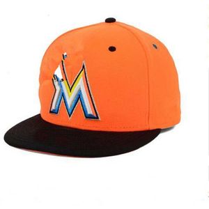 2022 Good Design Marlins M Letter Baseball Caps Hip Hop Cap pour hommes Femmes Gorras Casual Fitted Hats H1
