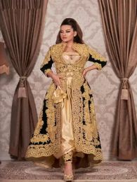 2022 Robes de soirée traditionnelles gothiques Kosovo Albanais Caftan Noir Manches longues Applique d'or Plus Taille Robe de bal pour les femmes arabes Robe de