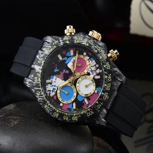 2022 hoge kwaliteit mannen luxe horloge zes steken alle wijzerplaten werken automatische quartz horloges europese topmerk chronograaf klok fashi257w