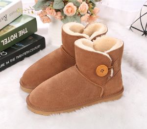 2022 Hot AUS U58031 Klassieke korte sneeuwlaarzen Mini Keep warme boot man dames pluche casual warmtes laarzen schapenvacht su￨de schoenen kastanje rendier bruin