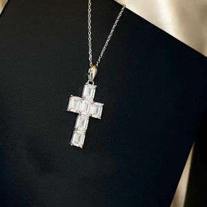 2022 Hot Merk Pure 925 Sterling Zilveren Sieraden Voor Vrouwen Cross Grote Diamanten Hanger Ketting Leuke Luxe Top Kwaliteit Fijn ontwerp