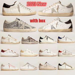 2023 Dirty Shoes Mid-Star Sneakers Designer Luxury Version Italian Retro Handmade Womens avec signature sur la cheville Inserts en cuir noir 35-46 avec boîte