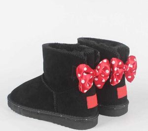 2022 Vente chaude DESIGN CLASSIQUE COURT BÉBÉ GARÇON FILLE ENFANTS bottes de neige BOW-TIE GARDER DES BOTTES AU CHAUD avec diamant modèle tag carte sac à poussière gratuit