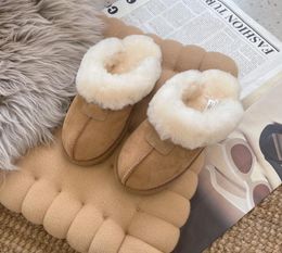 2022 Hot verkopen dikke bodem klassiek gloednieuwe aus 51250 warme slippers geit huid schapenvacht sneeuwschoenen martin laarzen korte vrouwen laarzen bewaren warmtes schoenen