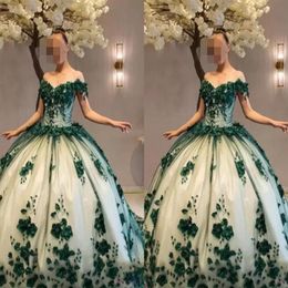 2022 Hunter Green Nude Prom Sweet 16 Robes Robe De Bal Floral 3D Fleurs Perles Perlées De L'épaule Robe De Quinceanera Plus Siz321J
