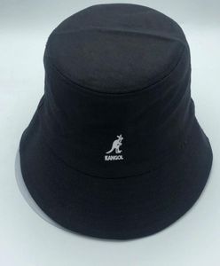 2022 Kangourou Pêcheur Visière Bassin Chapeau Mode Coton Sauvage Tissu Seau Chapeau Super Feu Hommes et Femmes Flattop ClothHat5627039