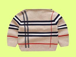 2022 Kids Designer Fashion Cardigan Pullage Plaid Plait Coton Pullover Enfants pulls imprimés Jumper laine de laine garçons filles CLO6284363