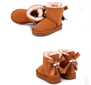 2022 enfants bottes de neige garder au chaud botte nouveau style chaud à la mode populaire classique L + U 2 en 1 garçons filles enfants COURT bowknot chaussures noires