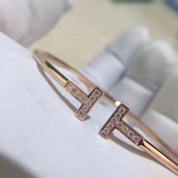 2022 Version coréenne Double T lettre ouverture Micro diamant Bracelet conception Unique Bracelets bijoux accessoires XB068 item220i