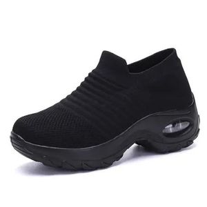 Chaussures de grande taille pour femmes, baskets en tricot volant à coussin d'air, sur-orteil, chaussettes décontractées à la mode, WM2062, 2022