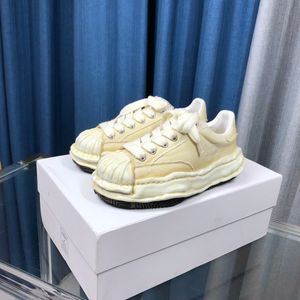 2022 Dernières modes Femmes et hommes Track Designer Sneaker Casual Designer Chaussures colorées ~ Femmes et hommes de haute qualité Chaussures Formateurs