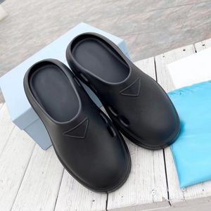2022 nieuwste schuim rubberen muildieren slippers voor man vrouw dia glijbanen driehoek logo strandschoenen 35-45