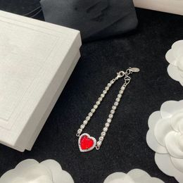 2022 Dernière conception supérieure Bracelet pendentif coeur Tennis Nail Bracelets Designer Love Bangle Dinh Van Bangles Cjeweler Pulsera Brandjewelry8 chaîne de diamant rouge